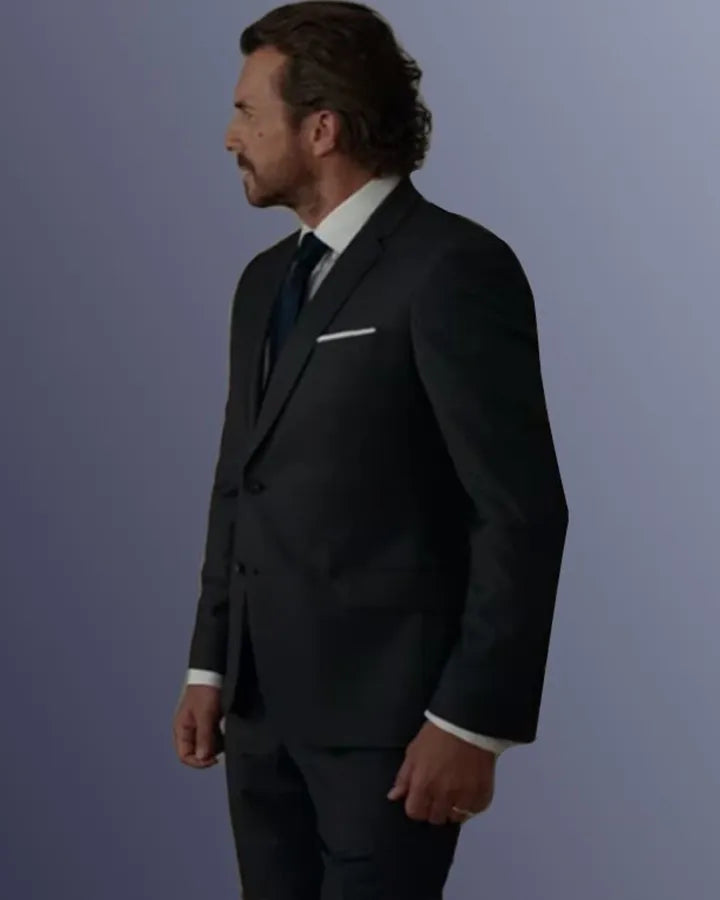 Antoine Lambert black suit