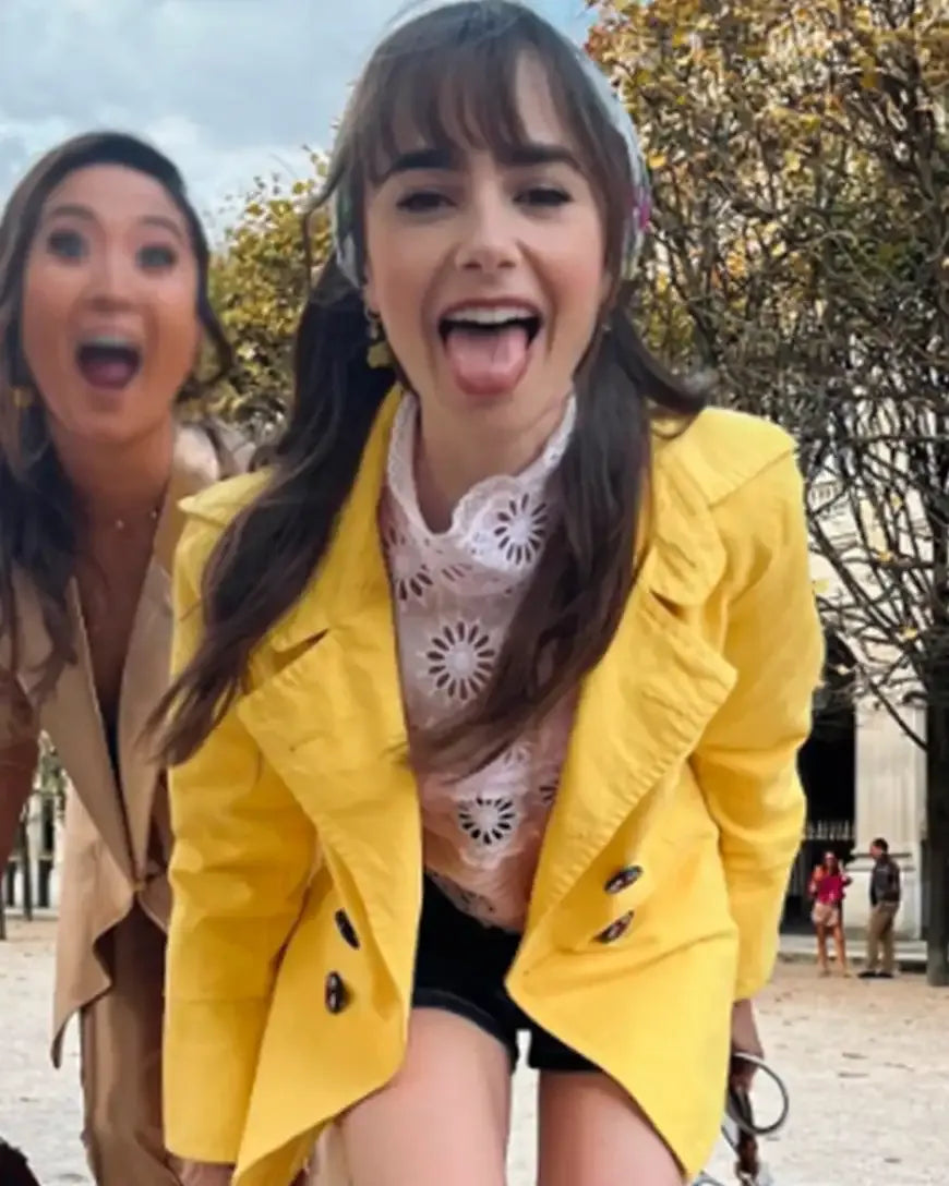 Emily Cooper S03 yellow coat