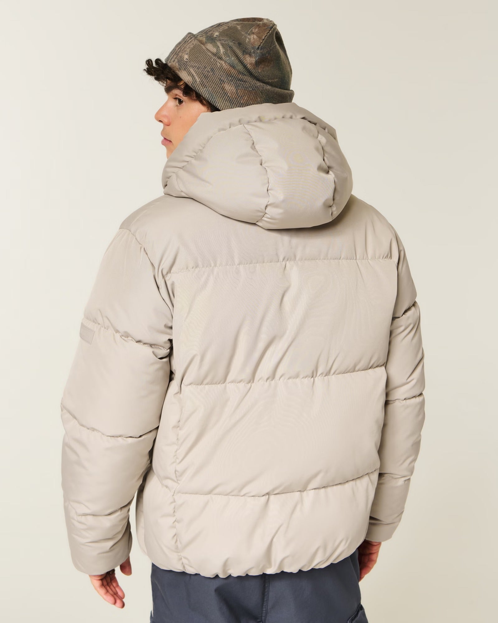 FauxFur-Lined_Puffer_Pastel_Grey_Jacket_Men