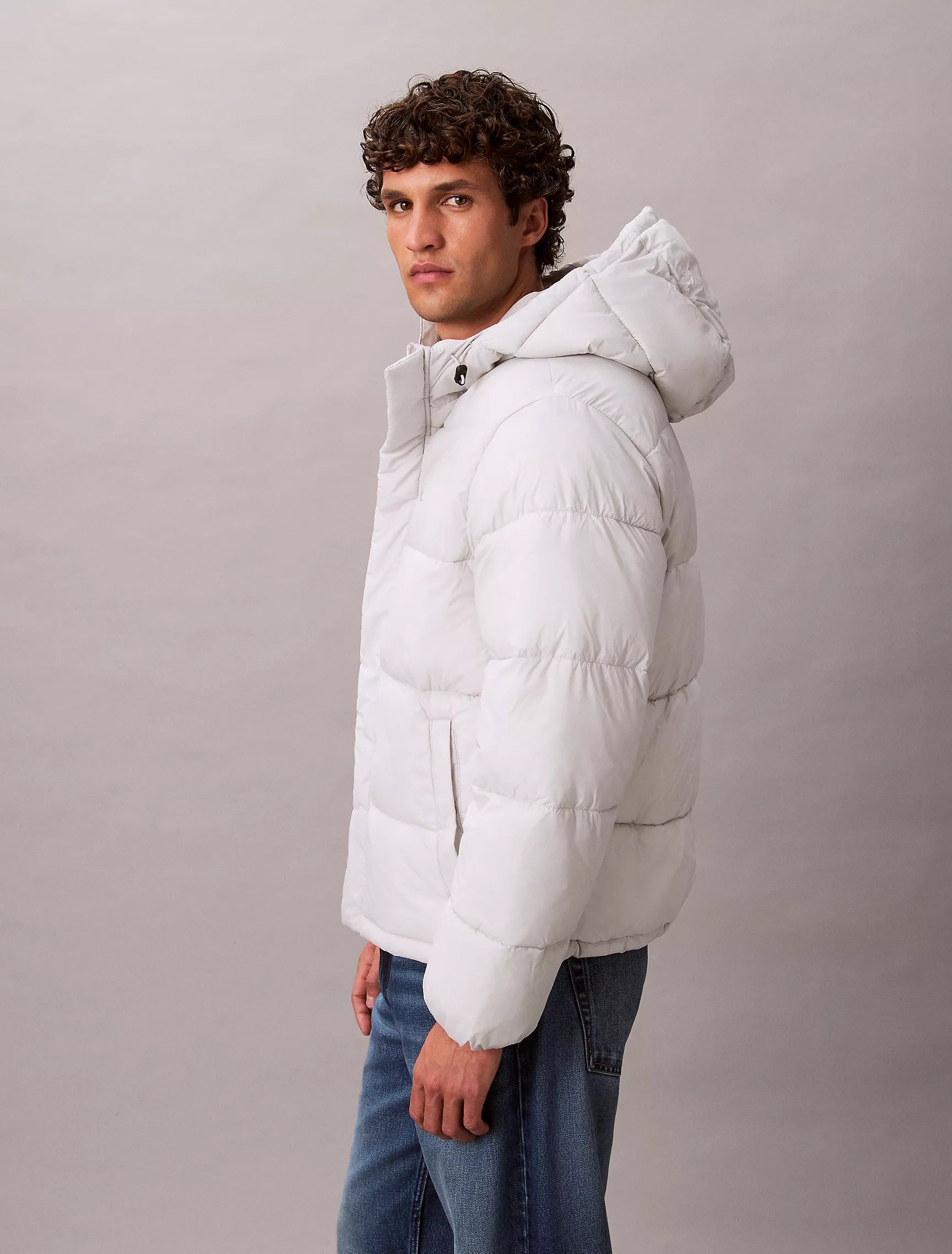 Hooded_Puffer_White_Jacket_Side