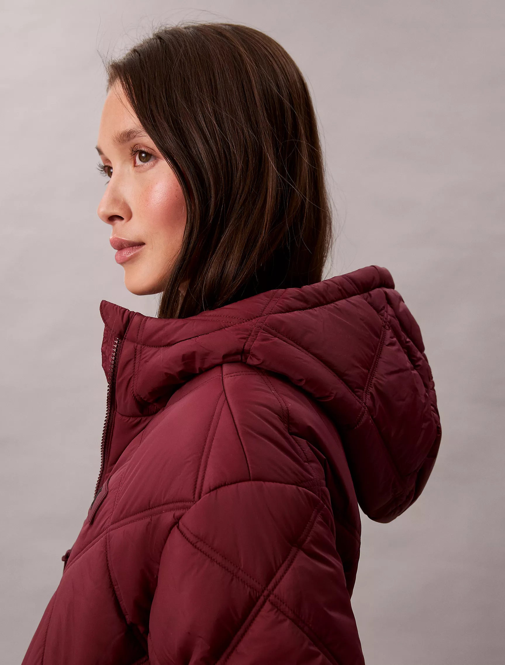 Short_Puffer_Dark_Maroon_Jacket_Women
