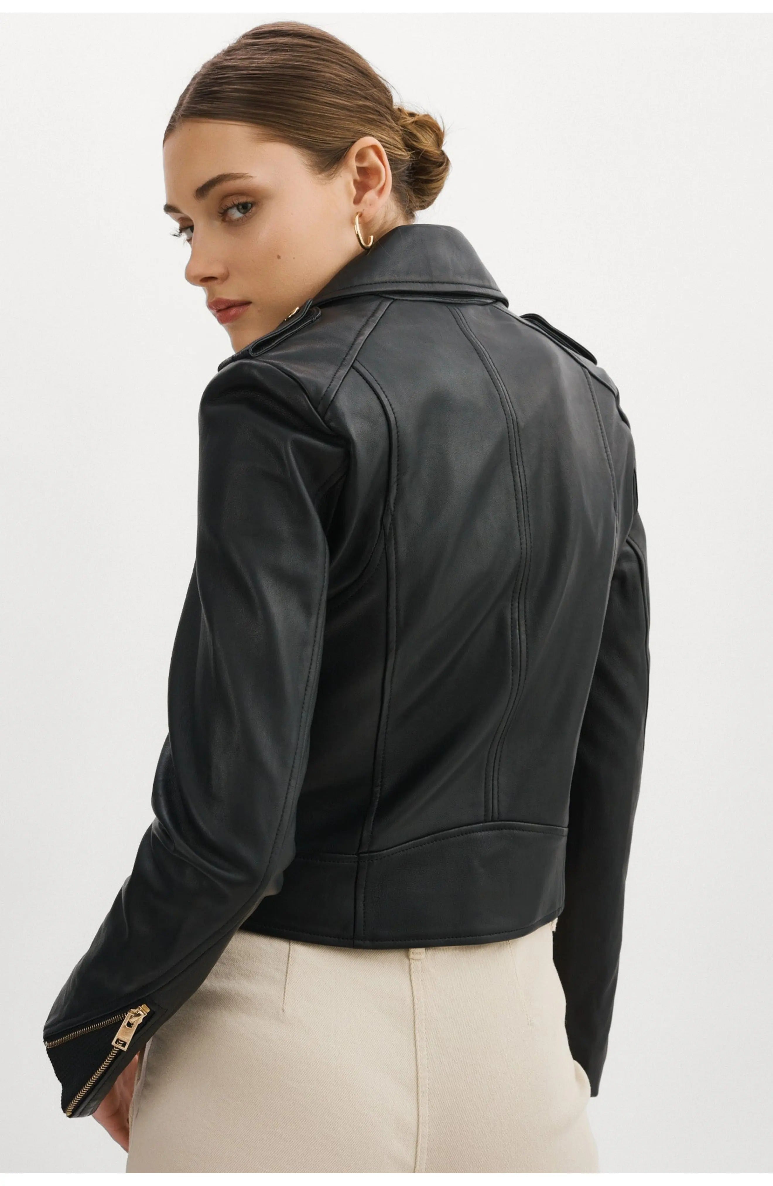 Women_Biker_Leather_Black_Jacket_Back
